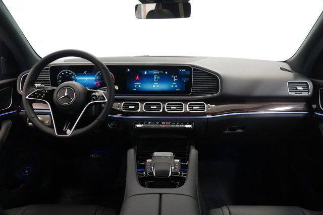 new 2025 Mercedes-Benz GLE 450 car, priced at $75,000