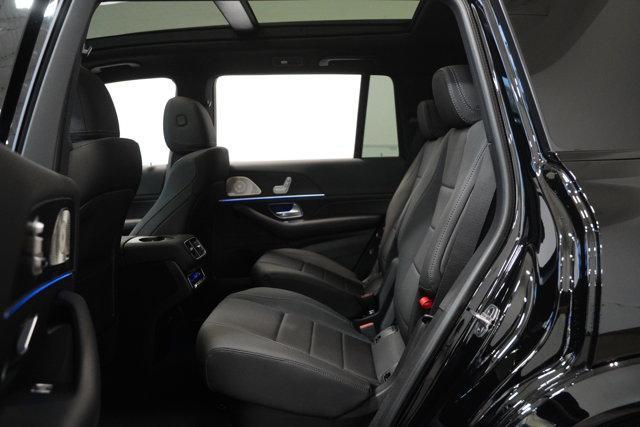 new 2025 Mercedes-Benz GLS 450 car, priced at $96,900