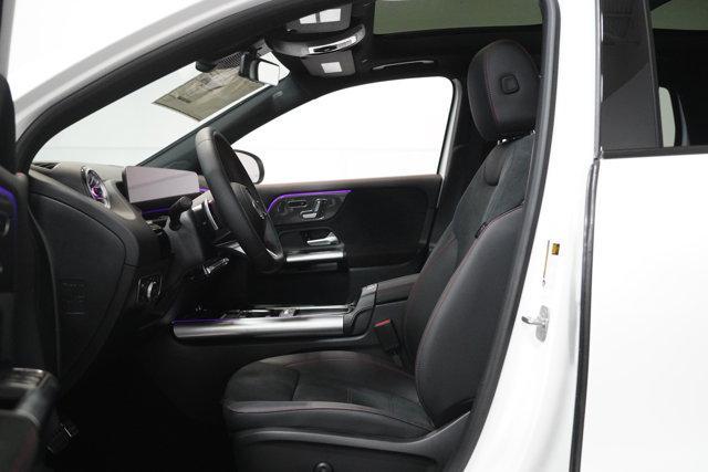 new 2025 Mercedes-Benz GLA 250 car, priced at $54,295