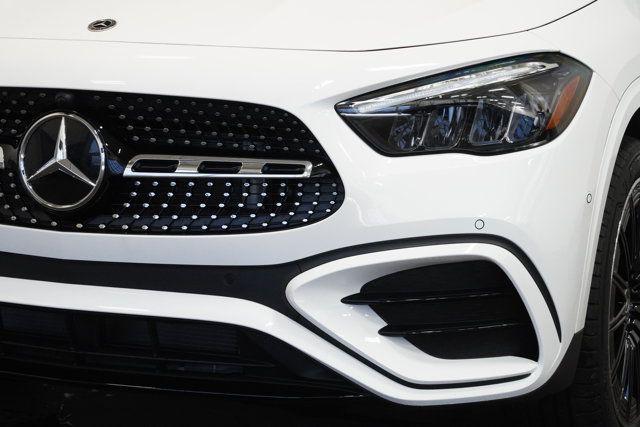 new 2025 Mercedes-Benz GLA 250 car, priced at $54,295
