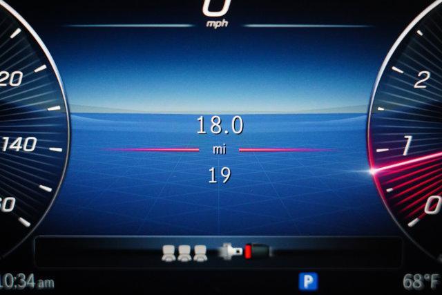 new 2025 Mercedes-Benz GLA 250 car, priced at $54,295