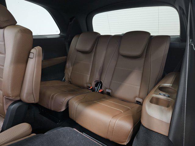 new 2025 Mercedes-Benz GLS 450 car, priced at $94,495