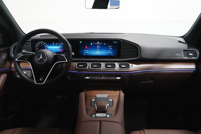 new 2025 Mercedes-Benz GLS 450 car, priced at $94,495