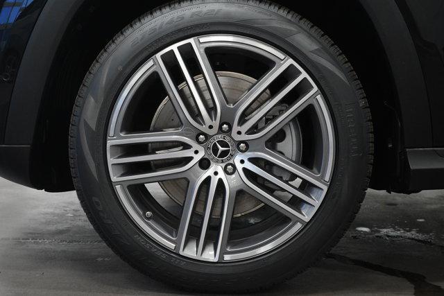 new 2025 Mercedes-Benz GLS 450 car, priced at $94,495