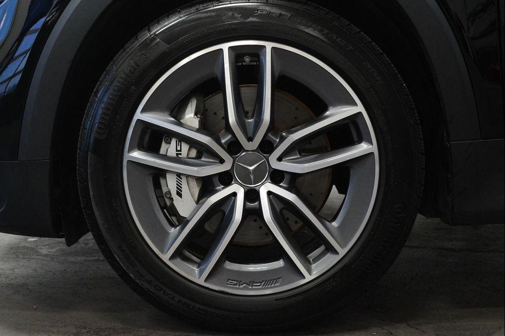 used 2025 Mercedes-Benz AMG GLB 35 car, priced at $49,175