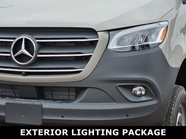 new 2025 Mercedes-Benz Sprinter 2500 car, priced at $80,059