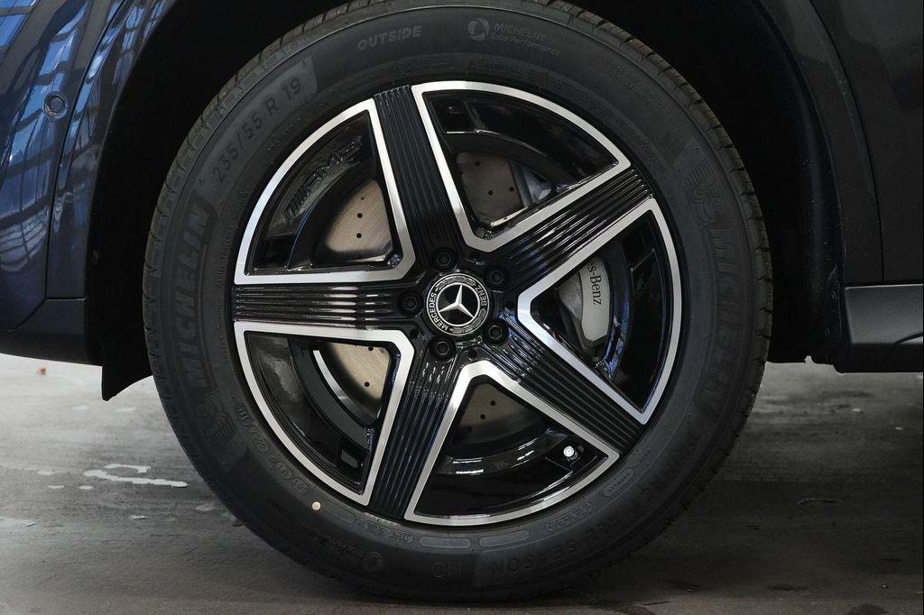 new 2026 Mercedes-Benz GLC 300 car, priced at $63,400