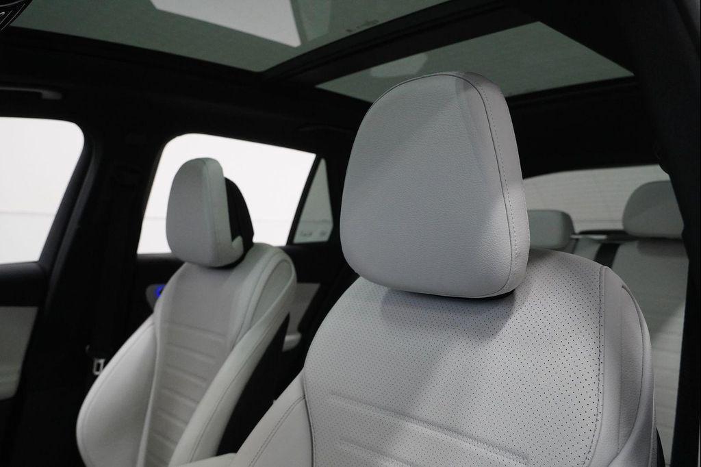 new 2026 Mercedes-Benz GLC 300 car, priced at $62,885