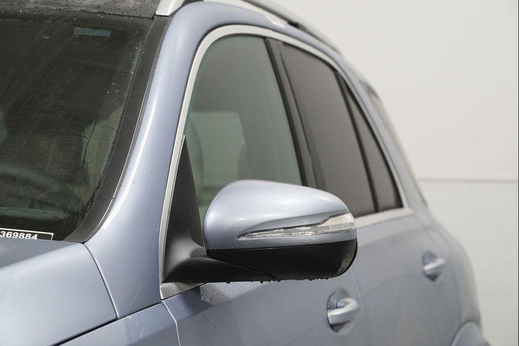 new 2026 Mercedes-Benz AMG GLE 63 car, priced at $151,055