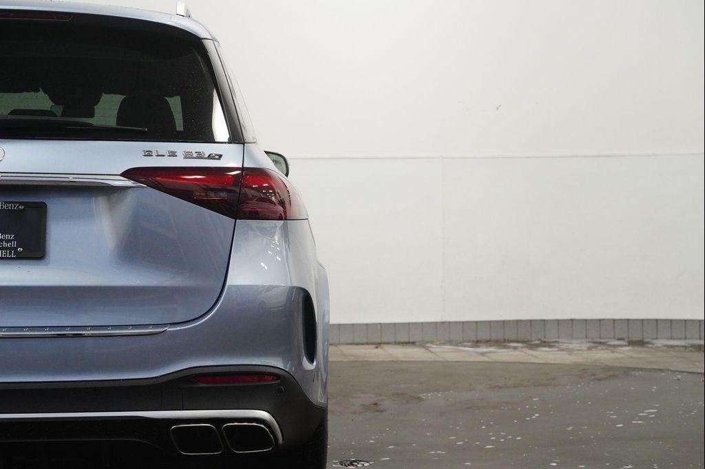 new 2026 Mercedes-Benz AMG GLE 63 car, priced at $151,055