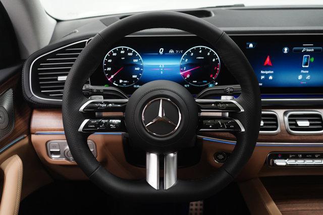 new 2025 Mercedes-Benz GLS 580 car, priced at $127,950