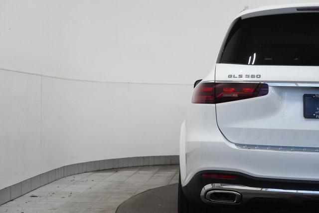 new 2025 Mercedes-Benz GLS 580 car, priced at $127,950