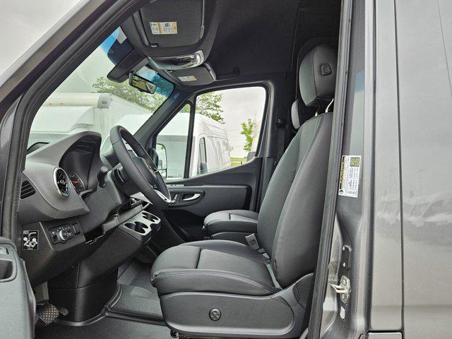 new 2025 Mercedes-Benz Sprinter 2500 car, priced at $80,478