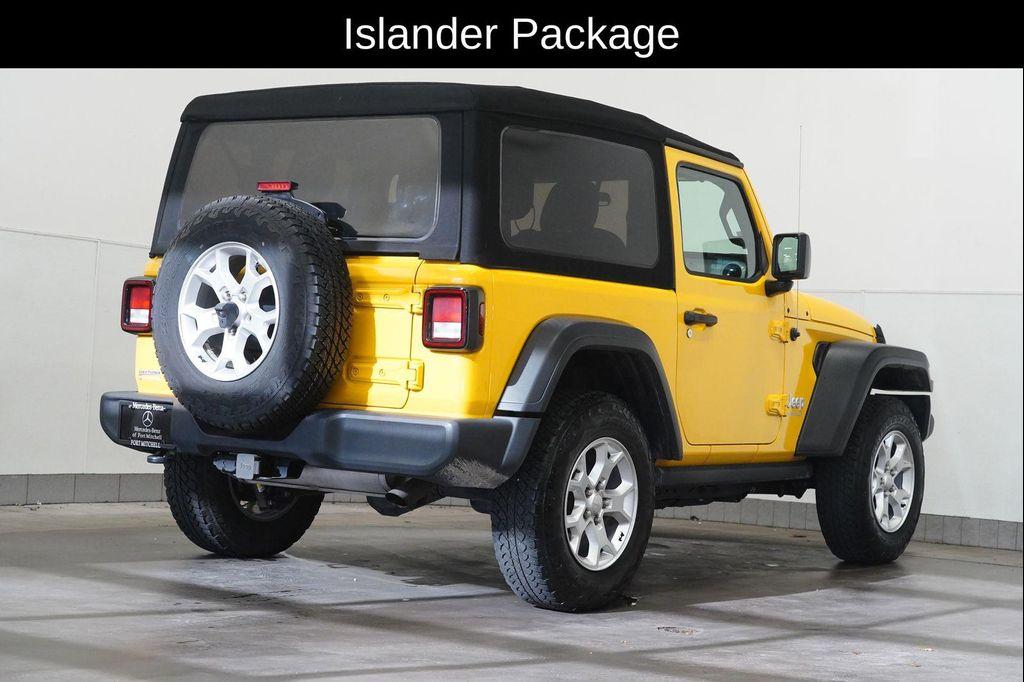used 2021 Jeep Wrangler car, priced at $26,114