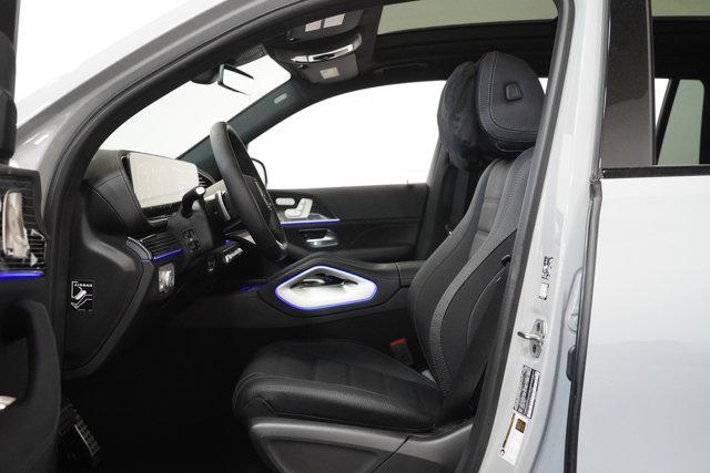 new 2025 Mercedes-Benz GLS 450 car, priced at $108,290