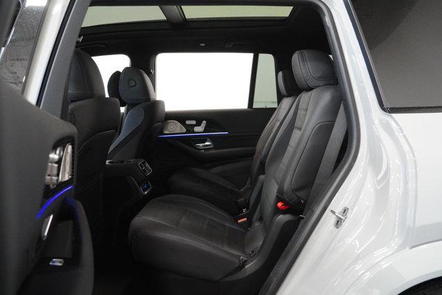 new 2025 Mercedes-Benz GLS 450 car, priced at $108,290