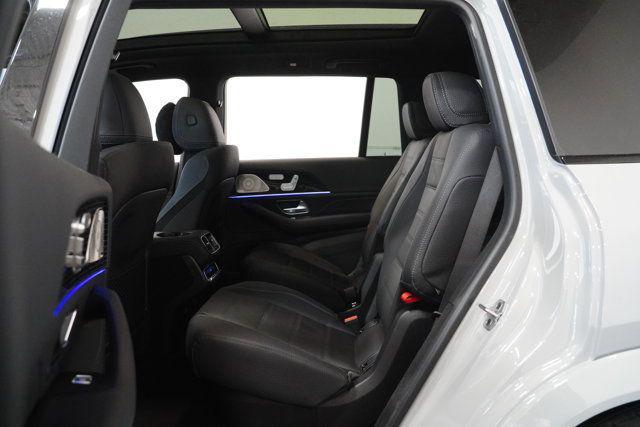 new 2025 Mercedes-Benz GLS 450 car, priced at $108,290