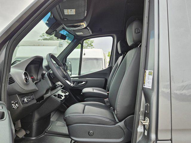 new 2025 Mercedes-Benz Sprinter 2500 car, priced at $80,478