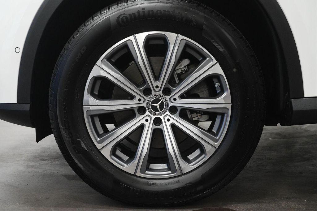 used 2025 Mercedes-Benz GLC 300 car, priced at $47,432