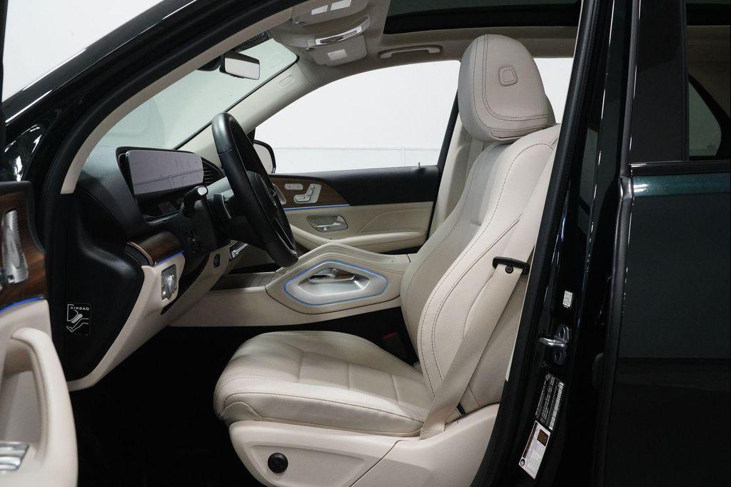 used 2025 Mercedes-Benz GLE 350 car, priced at $68,504