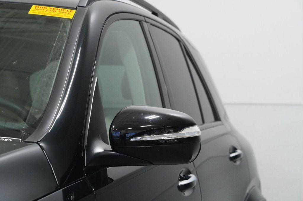 used 2025 Mercedes-Benz GLE 350 car, priced at $68,504