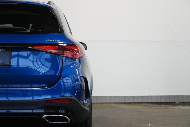 new 2025 Mercedes-Benz GLC 300 car, priced at $63,640
