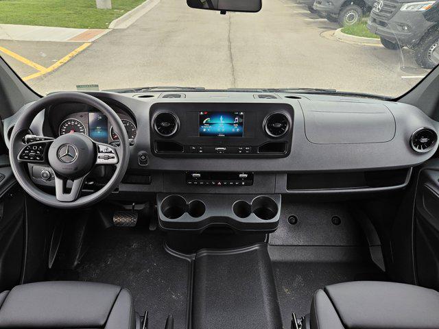 new 2024 Mercedes-Benz Sprinter 2500 car, priced at $73,075