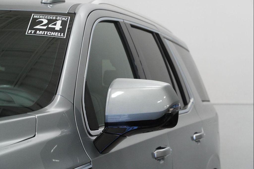 used 2024 GMC Yukon car, priced at $68,948