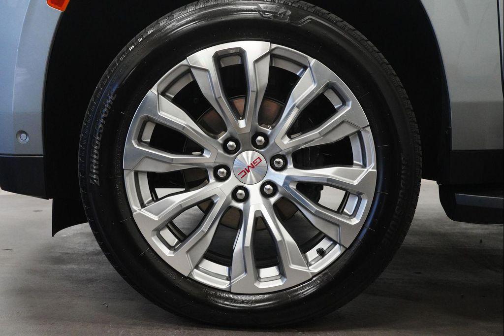 used 2024 GMC Yukon car, priced at $68,948