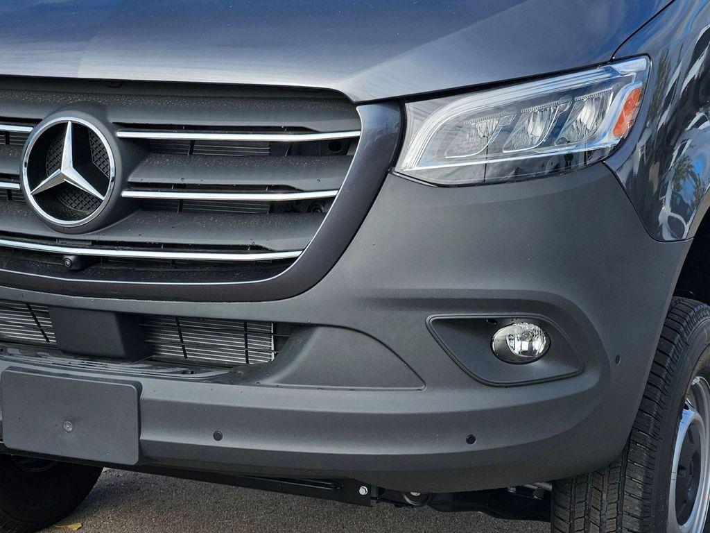 new 2025 Mercedes-Benz Sprinter 2500 car, priced at $80,566