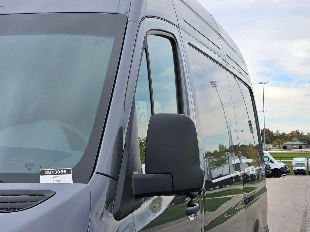 new 2025 Mercedes-Benz Sprinter 2500 car, priced at $80,566