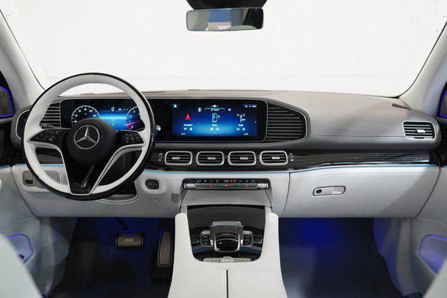 new 2024 Mercedes-Benz Maybach GLS 600 car, priced at $214,950