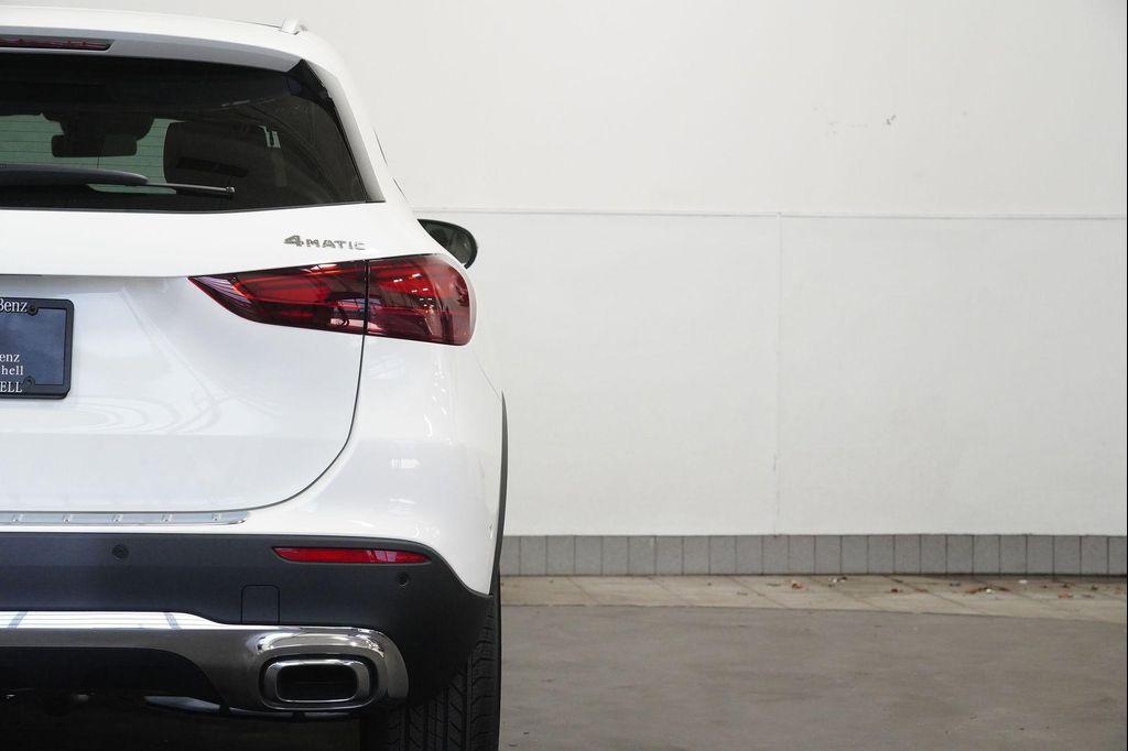 new 2026 Mercedes-Benz GLA 250 car, priced at $49,330