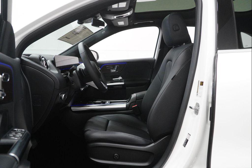 new 2026 Mercedes-Benz GLA 250 car, priced at $49,330