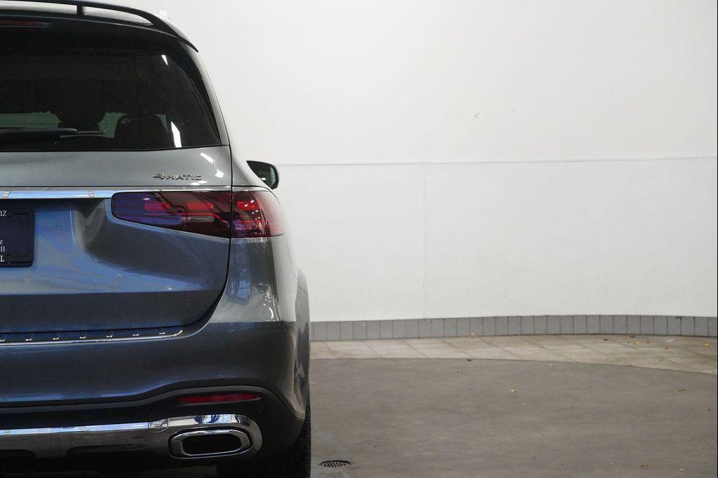 new 2025 Mercedes-Benz GLS 450 car, priced at $97,730