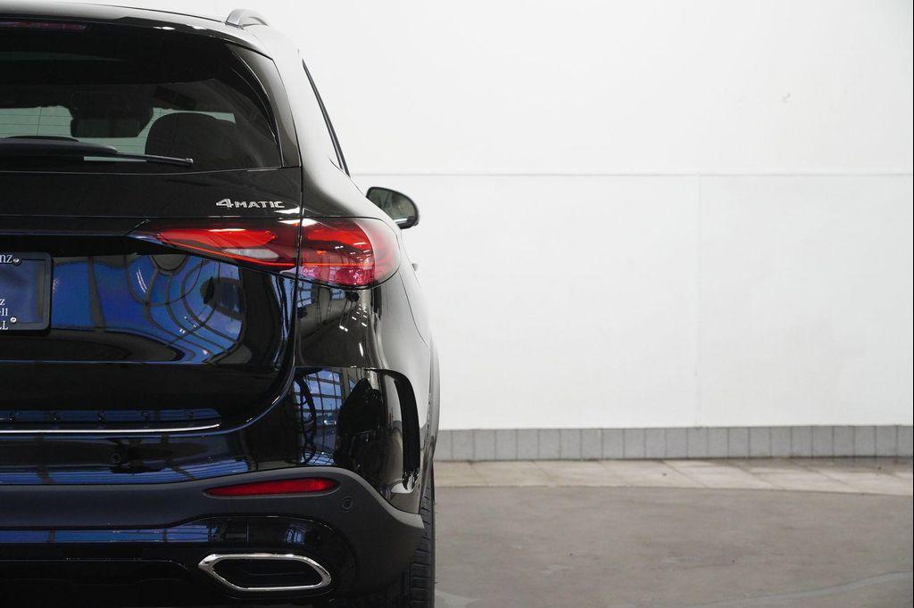 new 2026 Mercedes-Benz GLC 300 car, priced at $63,735