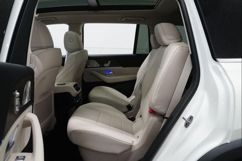 used 2026 Mercedes-Benz GLS 450 car