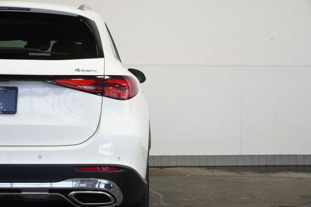 new 2025 Mercedes-Benz GLC 300 car, priced at $55,270