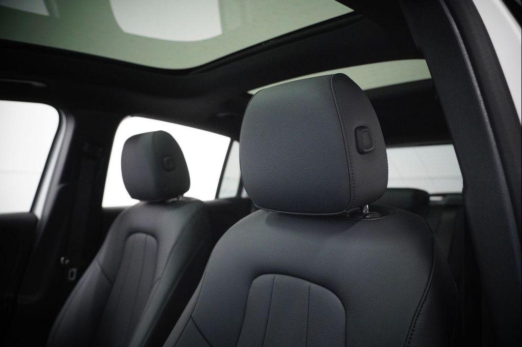 new 2026 Mercedes-Benz GLA 250 car, priced at $49,330