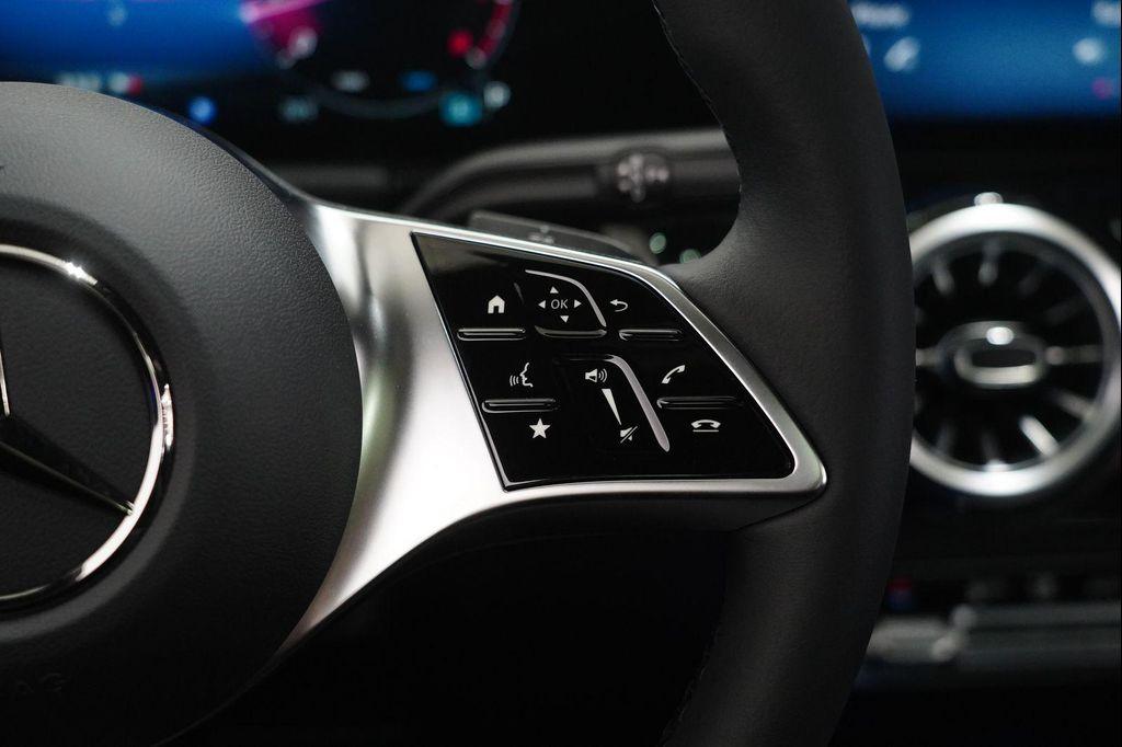 new 2026 Mercedes-Benz GLA 250 car, priced at $49,330