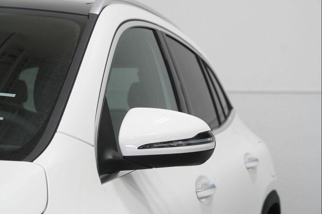 new 2026 Mercedes-Benz GLA 250 car, priced at $49,330