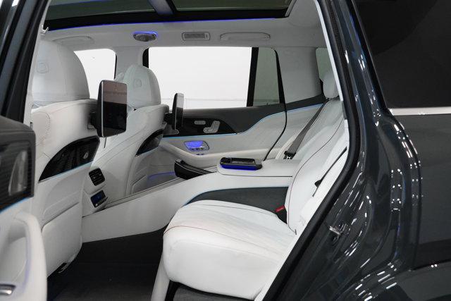 new 2025 Mercedes-Benz Maybach GLS 600 car, priced at $215,250