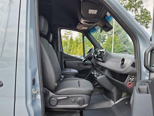 new 2024 Mercedes-Benz Sprinter 2500 car, priced at $76,895