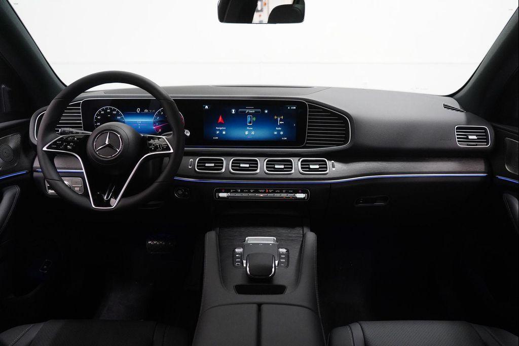 new 2026 Mercedes-Benz GLE 450 car