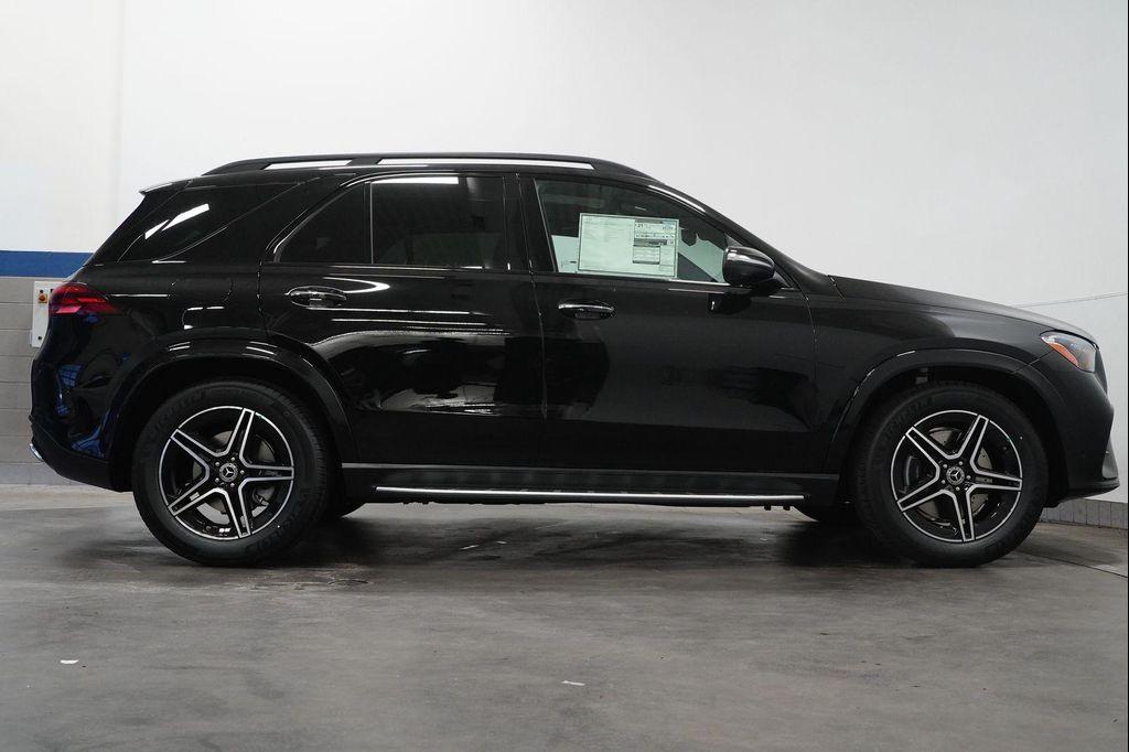 new 2026 Mercedes-Benz GLE 450 car