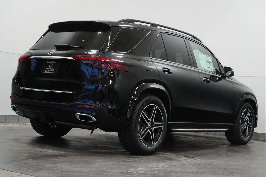 new 2026 Mercedes-Benz GLE 450 car