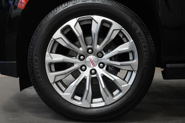 used 2021 GMC Yukon car, priced at $49,399