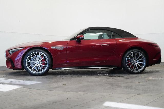 new 2025 Mercedes-Benz AMG SL 55 car, priced at $158,730