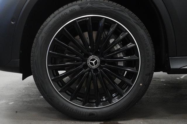 new 2025 Mercedes-Benz GLC 300 car, priced at $67,320