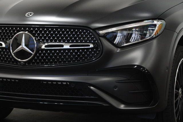 new 2025 Mercedes-Benz GLC 300 car, priced at $67,320